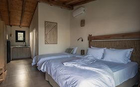 Bungalows Iphigenia